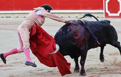 Fotos de la sexta corrida de la Feria del Toro San Fermín 2023./