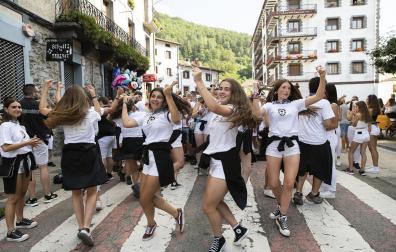 Fotos del inicio de fiestas de Leitza./Irati Aizpurua