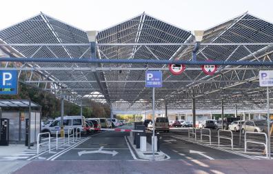 El aparcamiento, ya operativo, vuelve a ser utilizado
