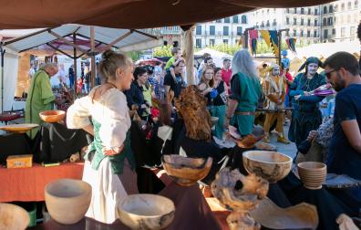 El mercado medieval de los tres burgos
