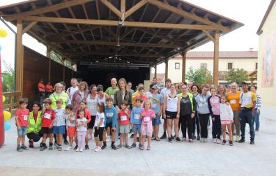 A: MARIBEL TIERNO
F: 17/09/2023
P: PARTICIPANTES
L: ARGUEDAS
T: CARRERA SOLIDARIA POR UCRANIA