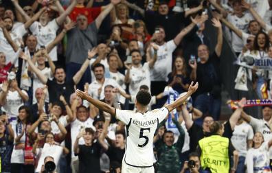 Jude Bellingham celebra el tanto que daba el triunfo al Real Madrid contra el Union Berlín