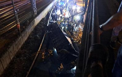 Personal de rescate, en el lugar del accidente