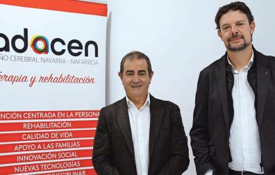 Alberto Mantilla Blanco (presidente del Colegio Oficial de Farmacéuticos) y Andrés Ilundáin Esquíroz (director de Adacen), durante la rueda de prensa