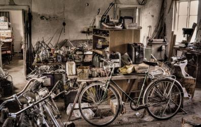 Un taller de reparación de bicicletas