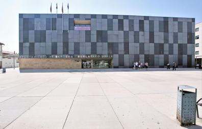 Imagen de la Plaza Consistorial de Burlada