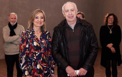 José Luis Sanagerico junto a la alcaldesa Cristina Ibarrola./
