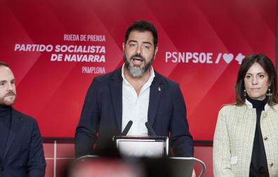 Ramón Alzórriz, en la rueda de prensa del PSN de este miércoles