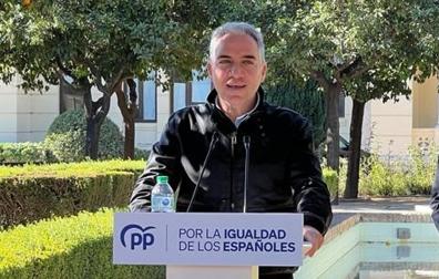 El vicesecretario de Coordinación Autonómica y Local y Análisis Electoral del PP, Elías Bendodo, este sábado en Málaga