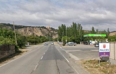 Acceso a Falces por la NA-6120