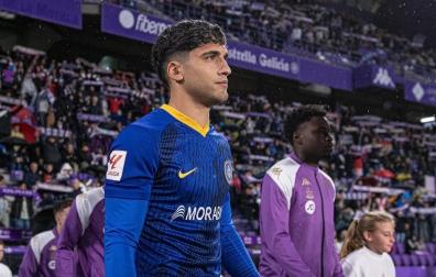 Iker Benito, pisando esta temporada el césped del estadio José Zorrilla de Valladolid