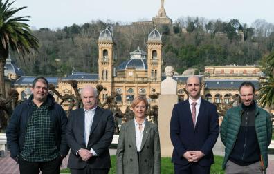 Unai Agirre, José María Aierdi, Arantxa Tapia, Joseba Erramundeguy y Bixintxo Aphaul