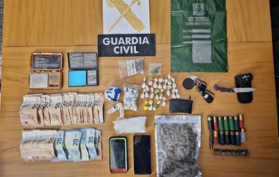 En el momento de su detención, el vecino de la merindad de Olite portaba gran cantidad de sustancias estupefacientes  y dinero en efectivo