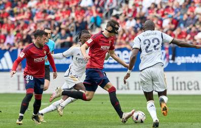Fotos del Osasuna - Real Madrid de la jornada 29./