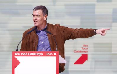 El presidente del Gobierno, Pedro Sánchez, durante su intervención en la clausura del XV Congreso de los socialistas catalanes, celebrado el fin de semana en Barcelona