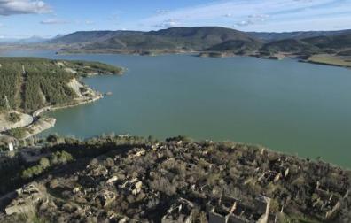 Los embalses navarros se encuentran muy cerca del llenado. En la imagen, Yesa el pasado 6 de marzo
