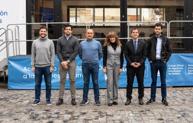 Gonzalo Franco (COIINA), Javier de Pablos (Barranquesa), Jose Julián Garciandía (Lacunza Kalor), Belén Galindo (Grupo La Información), el consejero Mikel Irujo y Javier Ollo, alcalde de Alsasua./