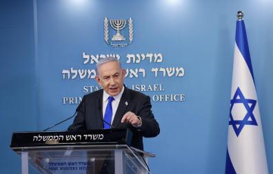 El Primer Ministro de Israel,Benjamin Netanyahu, habla en una conferencia de prensa en febrero