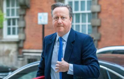 El ministro de Exteriores de Reino Unido, David Cameron