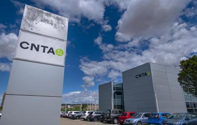 Imagen de la fachada principal del Centro Nacional de Tecnología y Seguridad Alimentaria (CNTA) en San Adrián