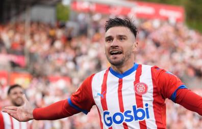 Portu, protagonista con dos goles ante el F.C. Barcelona