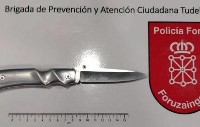 Navaja que portaba el detenido en Fustiñana