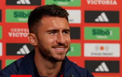 El defensa Aymeric Laporte, durante la rueda de prensa