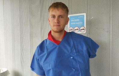 Aimar Sáenz Herruzo. 20 años, tras recibir la atención médica en el Hospital Universitario de Navarra