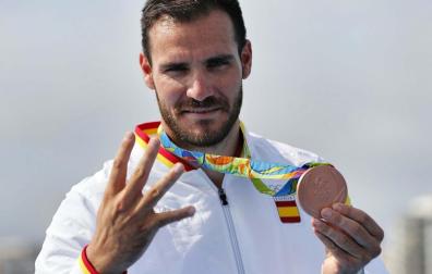 Saúl Craviotto logra el bronce en K-1 200 metros y se queda solo en la cima del olimpismo español 

COE

  (Foto de ARCHIVO)

20/08/2016 Saúl Craviotto logra el bronce en K-1 200 metros