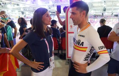 La reina Letizia ha apoyado a Eduardo Santas en su arranque de competición de hoy en los Juegos Paralímpicos