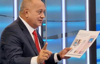 El ministro de Interior venezolano, Diosdado Cabello, dando información de las detenciones de dos persona presuntamente vinculadas con el CNI