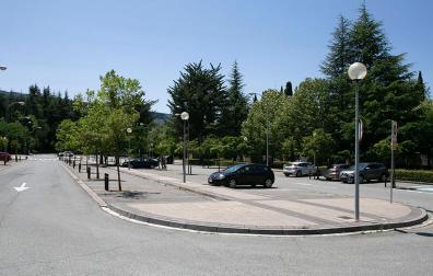 Aparcamiento del cementerio de Pamplona
