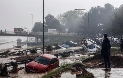 Fotos de las inundaciones y los daños causados por la DANA en Valencia y Albacete. /