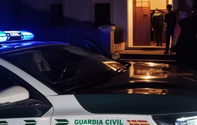 Entrada del monasterio del Santo Espíritu en Gilet (Valencia), donde se ha producido el ataque de un hombre a siete monjes al grito de "soy Jesucristo"