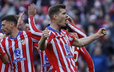 Alexander Sorloth celebra el gol que ha dado el triunfo a los de Simeone ante el Getafe