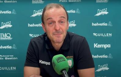 Quique Domínguez, entrenador del Helvetia Anaitasuna