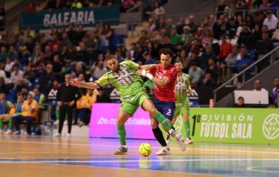El cierre Juninho defiende a Charuto, pívot del Palma