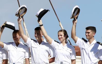 La princesa Leonor ha llegado a Salvador de Bahía con el buque 'Juan Sebastián Elcano'.