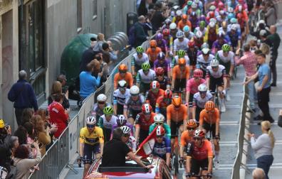 Salida neutralizada de la segunda etapa de la Itzulia