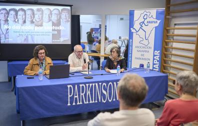 Rosario Luquin, Pepe Uruñuela y Mila Ortín, de ANAPAR.