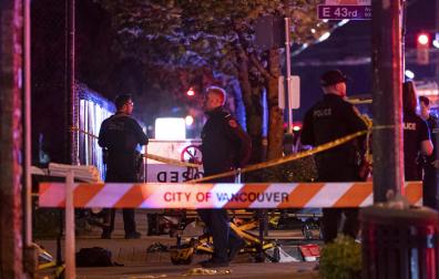 La policía de Canadá asegura la zona del percance Vancouver
