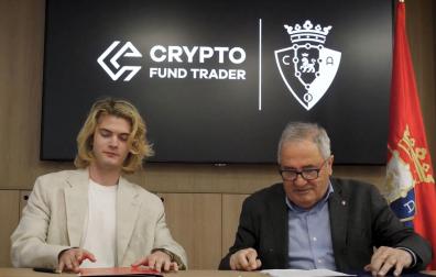 Alan Sánchez, socio fundador de Crypto Fund Trader y nuevo patrocinador, junto al presidente Luis Sabalza