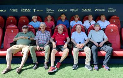 A: J.P. Urdíroz
F: 18-06-2025
P: 
L: Pamplona. Estadio del Sadar. 
T: Veteranos del ascenso a 2ª División en 1975.