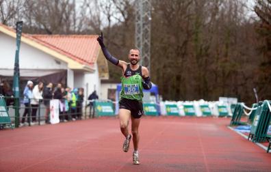 Participantes en el Campeonato Navarro de Cross-Cross Dantzaleku de Alsasua