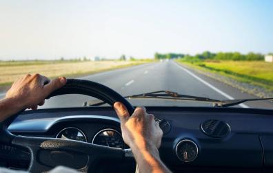 El acusado conducía con el carné caducado y en otra ocasión se saltó una señal de stop