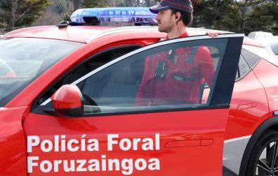 El agente de Policía Foral que realizó un torniquete a la mujer de 59 años herida en Sarriguren