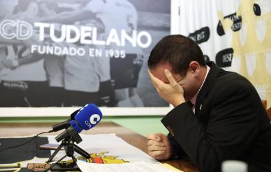 Ramón Lázaro se ha despedido entre lágrimas esta mañana del Tudelano