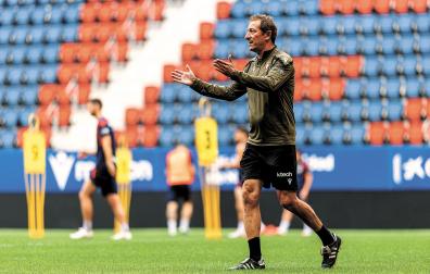 Ramis, en la víspera de su estreno al frente de Osasuna