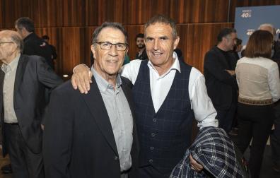 José Miguel Echávarri y Ángel Arroyo, dos leyendas del ciclismo navarro, en 2019