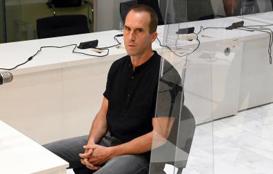 El histórico exjefe militar de ETA Garikoitz Aspiazu Rubina, Txeroki, recientemente entregado por Francia, durante el juicio que se sigue contra él en la Audiencia Nacional